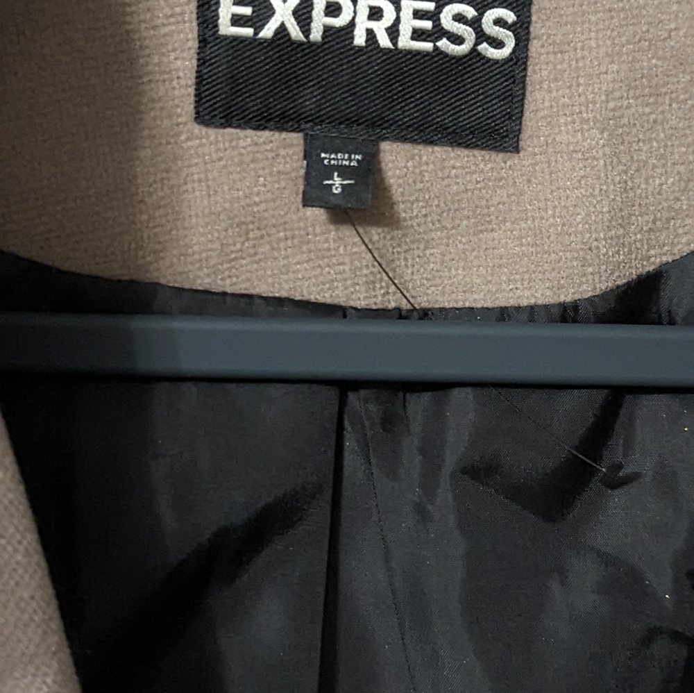Express Jacket Size Large - image 3